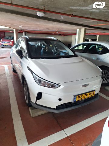 מודעת רכב ג׳ילי Geometry C