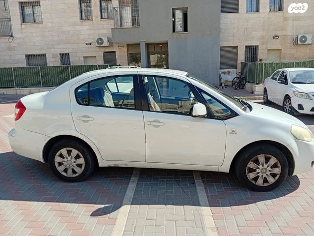 סוזוקי SX4