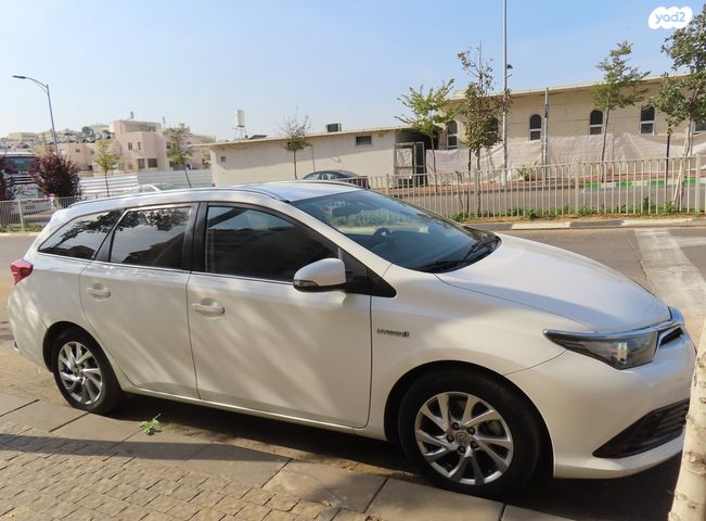 טויוטה אוריס