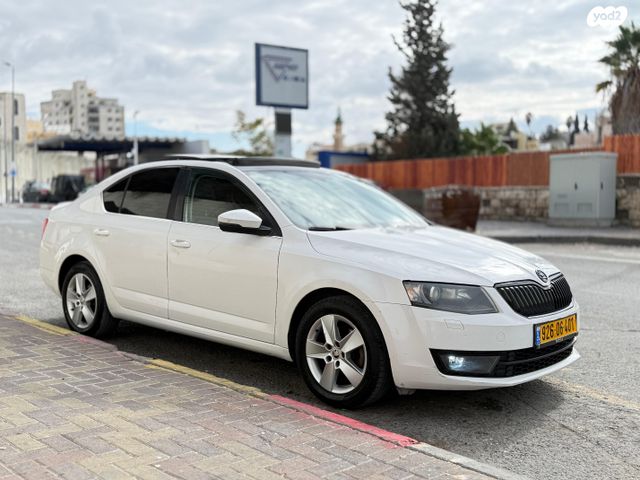 סקודה אוקטביה 