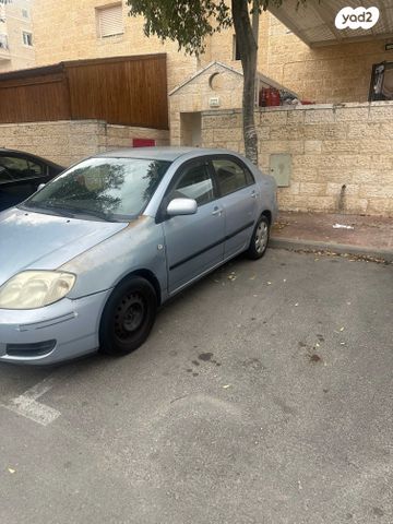 טויוטה קורולה