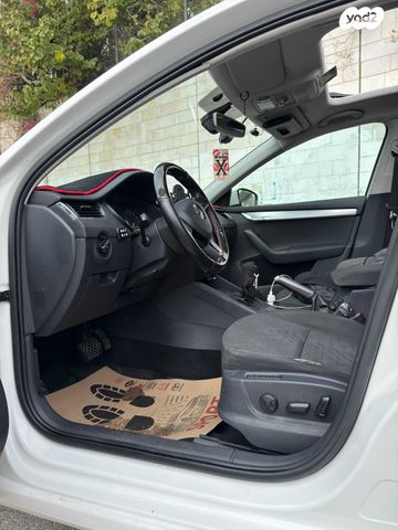 סקודה אוקטביה 