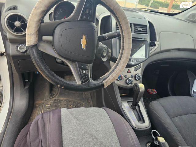 שברולט סוניק