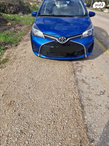 טויוטה יאריס