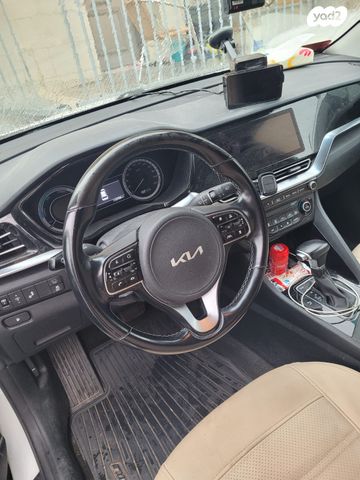 קיה נירו פלוס