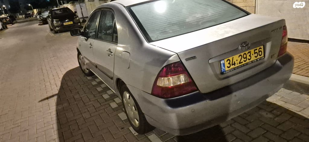 טויוטה קורולה