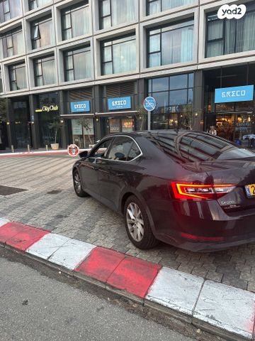 מודעת רכב סקודה סופרב