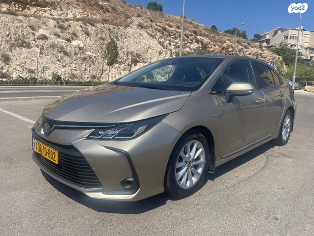 מודעת רכב טויוטה קורולה