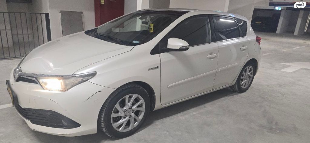 טויוטה אוריס