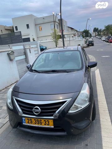 ניסאן אלמרה