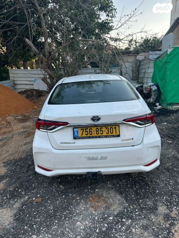 טויוטה קורולה