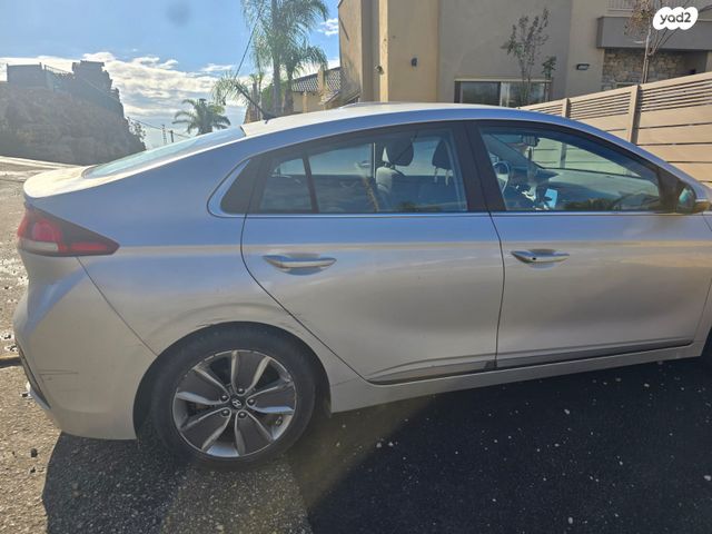 מודעת רכב יונדאי איוניק