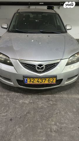 מודעת רכב מאזדה 3