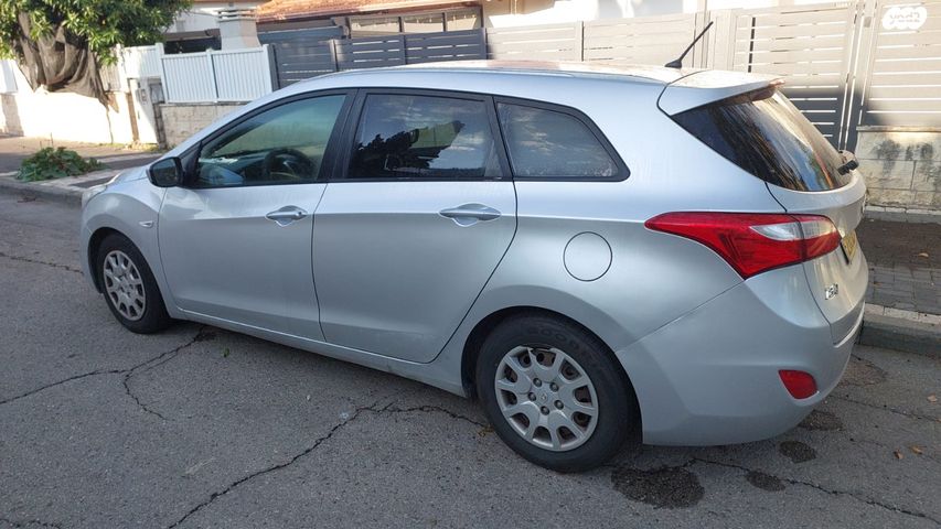 מודעת רכב יונדאי i30