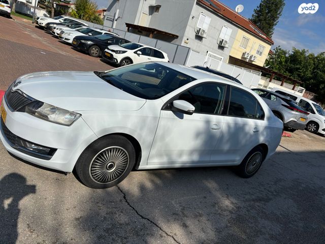 סקודה ראפיד