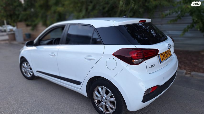 מודעת רכב יונדאי i20