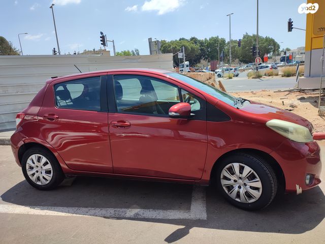 מודעת רכב טויוטה יאריס