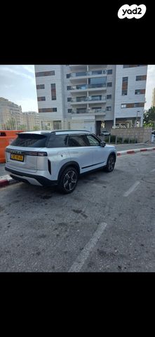 מודעת רכב ג'אקו J7