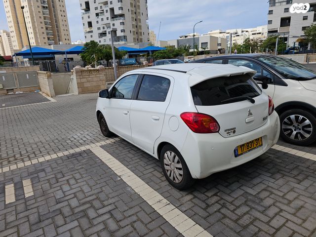 מיצובישי ספייס סטאר