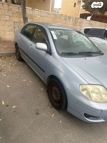 טויוטה קורולה