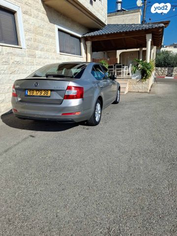 סקודה אוקטביה 