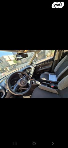 טויוטה אייגו X