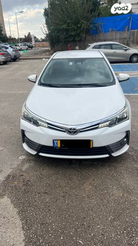 מודעת רכב טויוטה קורולה