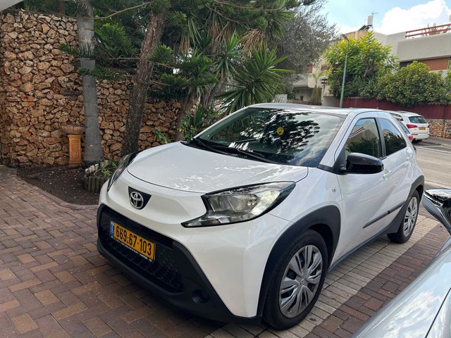 מודעת רכב טויוטה אייגו X