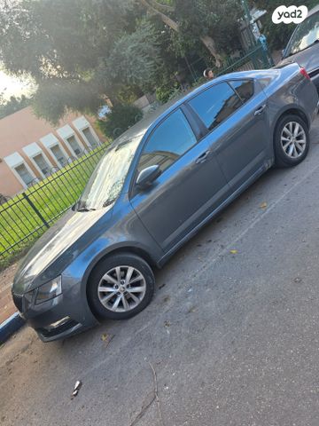 סקודה אוקטביה 