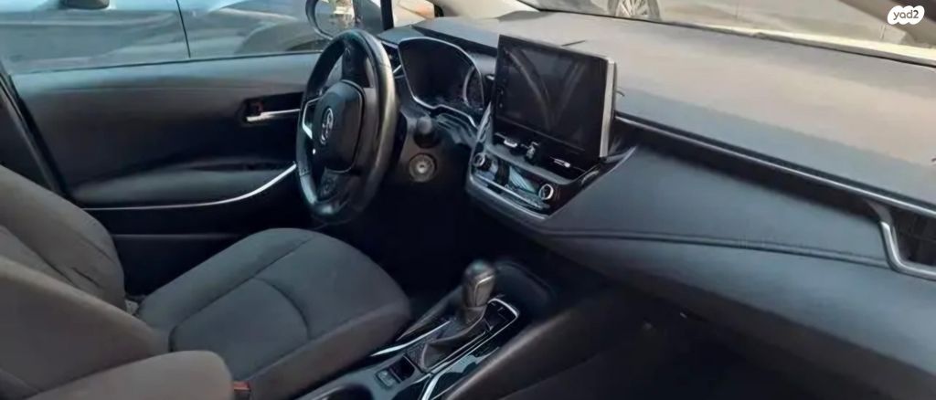 טויוטה קורולה