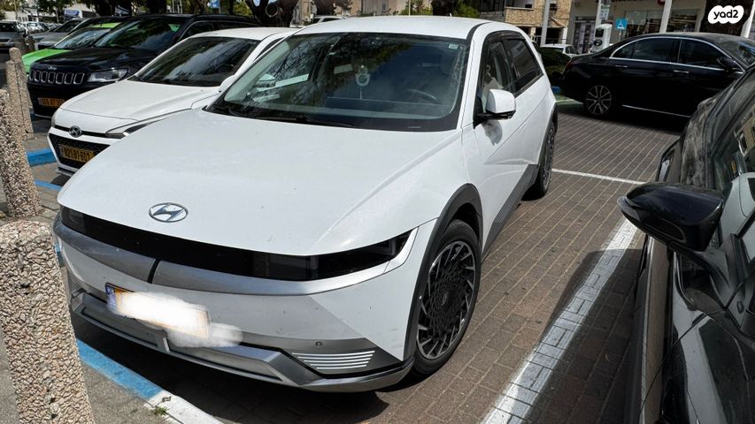 יונדאי איוניק 5