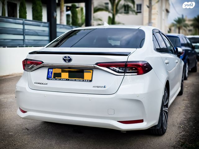 טויוטה קורולה