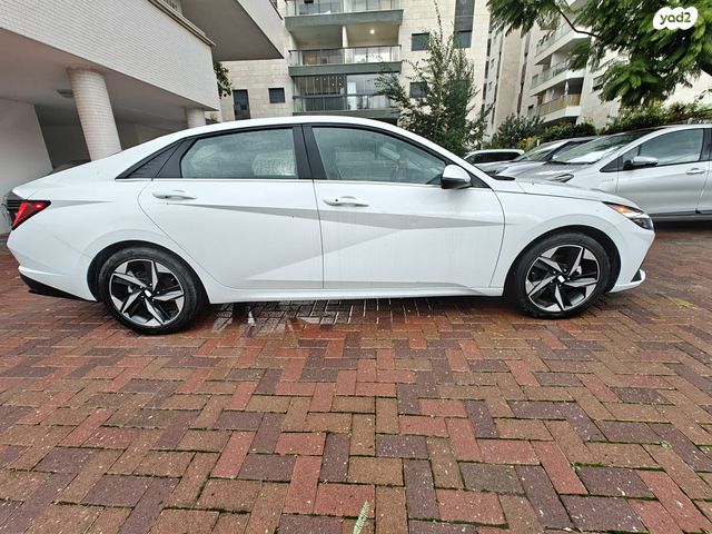 יונדאי אלנטרה