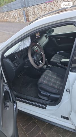 פולקסווגן פולו