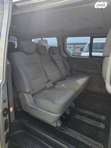 יונדאי H-1 / i800