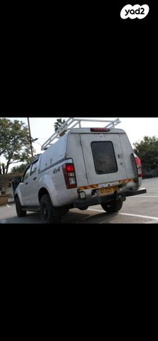 איסוזו די-מקס