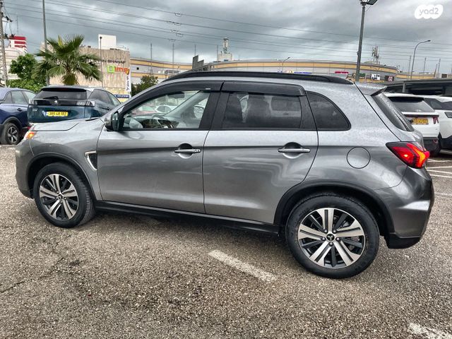 מודעת רכב מיצובישי ASX 1