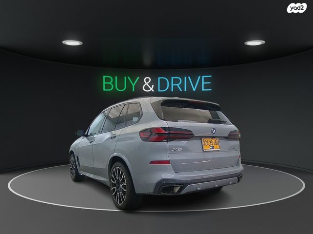 ב מ וו X5