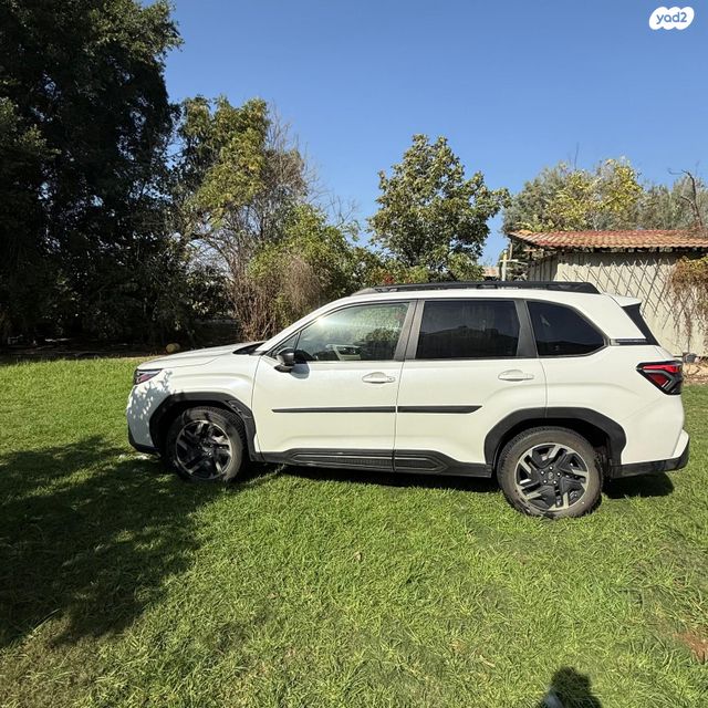 סובארו פורסטר