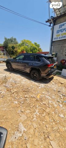 טויוטה RAV4