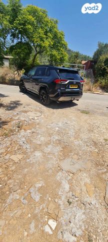 טויוטה RAV4