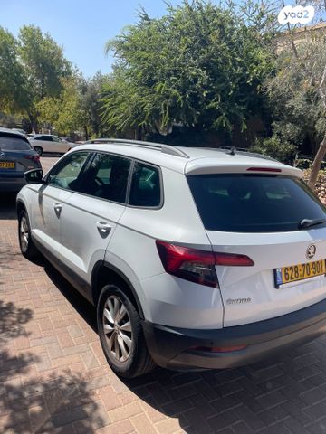 סקודה קארוק