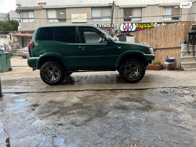 ניסאן טראנו