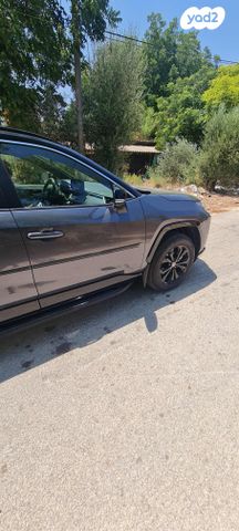 טויוטה RAV4