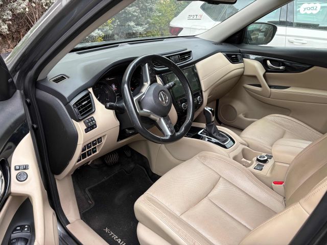 ניסאן אקס טרייל