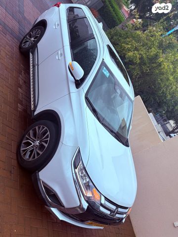 מיצובישי אאוטלנדר