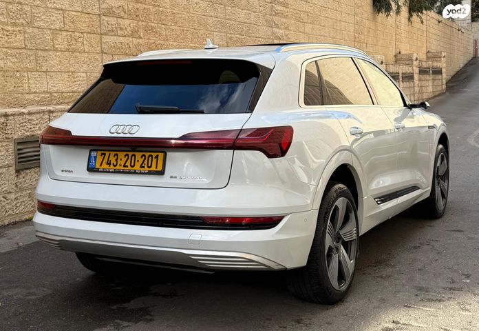 אאודי E-tron
