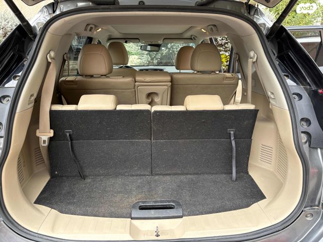 ניסאן אקס טרייל