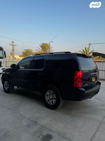 מודעת רכב ג'י.אם.סי יוקון