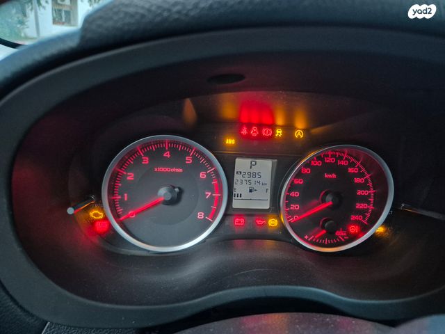 סובארו פורסטר